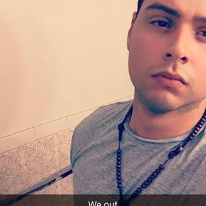 Meet your Posher, Eduardo